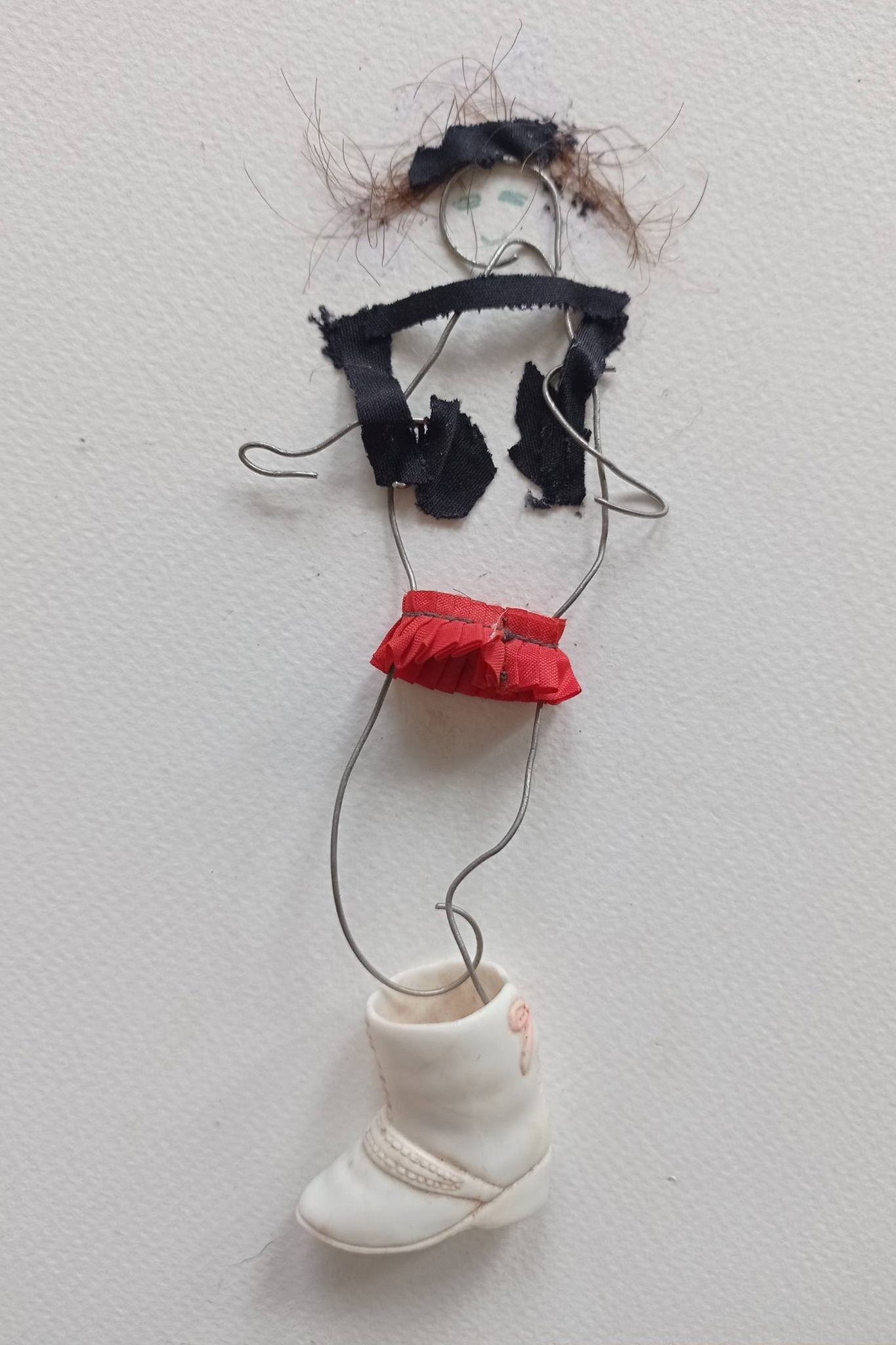 02_DIS AP Escultura taller RECYCOLLAGE Arnaud Kayla 2023